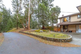 Photo 3: 685 Rockridge Pl in Highlands: Hi Western Highlands House for sale : MLS®# 919490