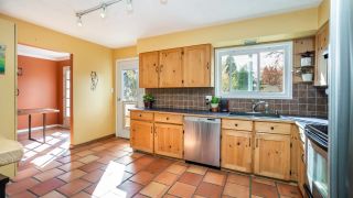 Photo 10: 9013 GAY STREET in Langley: Fort Langley House for sale : MLS®# R2671050