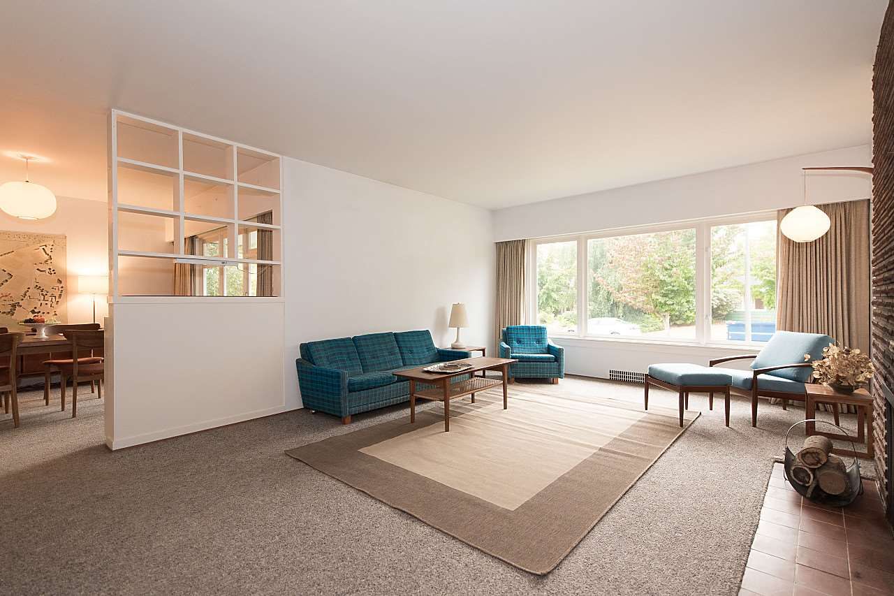 Main Photo: 4922 QUEENSLAND Road in Vancouver: University VW House for sale (Vancouver West)  : MLS®# R2203821