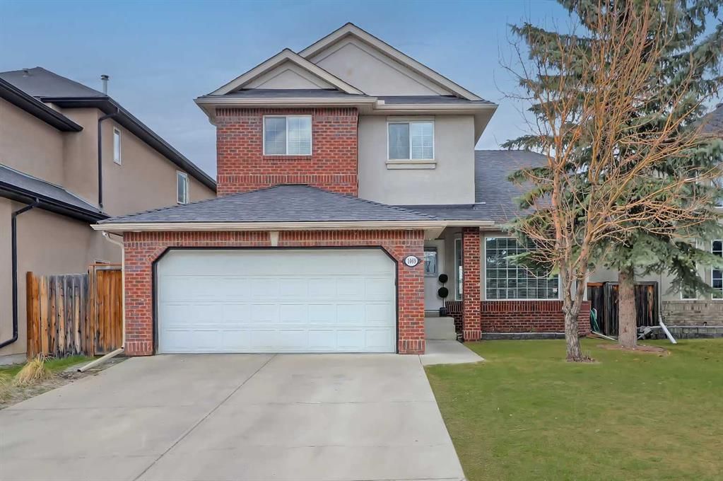 Main Photo: 1469 Strathcona Drive SW in Calgary: Strathcona Park Detached for sale : MLS®# A2126168