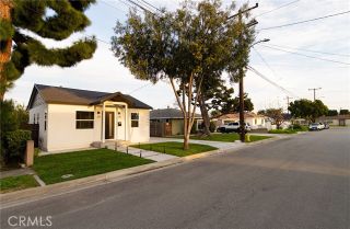 Photo 4: House for sale : 1 bedrooms : 17040 California Avenue in Bellflower