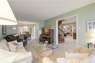 Photo 8: 1417 Kathleen Cres in Oakville: Iroquois Ridge South Freehold for sale : MLS®# W3688708