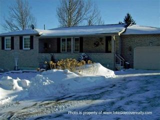 Photo 1: 58 Armitage Avenue in Kawartha Lakes: Rural Eldon House (Bungalow) for lease : MLS®# X3111845