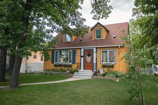 Photo 1: 100 Hazel Dell Avenue in Winnipeg: Fraser's Grove Residential for sale (3C)  : MLS®# 202116299