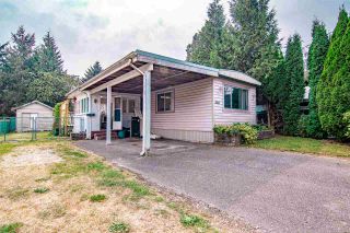 Photo 1: 2241 CRYSTAL Court in Abbotsford: Poplar Manufactured Home for sale : MLS®# R2501643