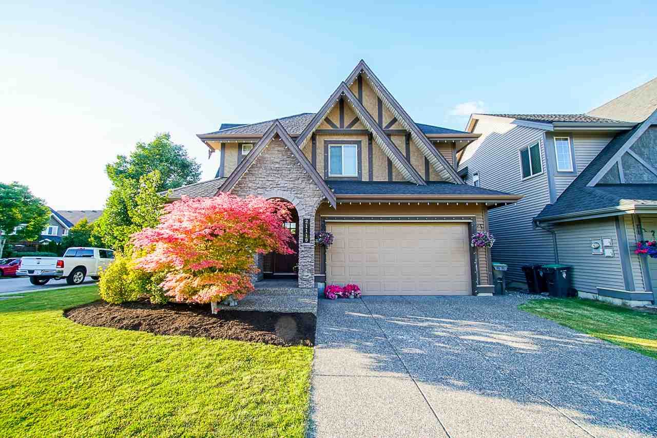 Main Photo: 21119 78B Avenue in Langley: Willoughby Heights House for sale in "YORKSON" : MLS®# R2463226