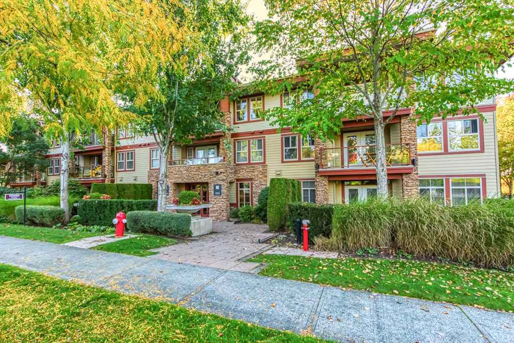Main Photo: 311 3355 ROSEMARY HEIGHTS Drive in Surrey: Morgan Creek Condo for sale in "Tehama" (South Surrey White Rock)  : MLS®# R2505835