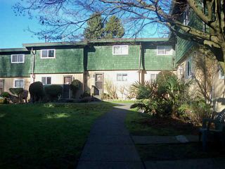 Photo 13: 7472 13TH Avenue in Burnaby: Edmonds BE Townhouse for sale in "THE POPLARS" (Burnaby East)  : MLS®# V1101986