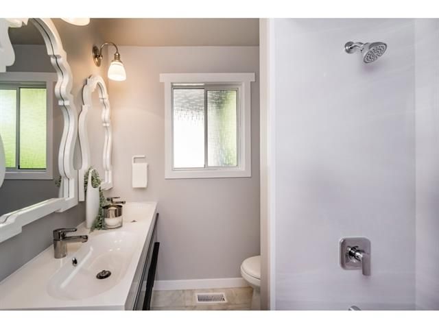 Photo 14: Photos: 5275 SPRINGDALE CRT in BURNABY: Parkcrest House for sale (Burnaby North)  : MLS®# R2100952
