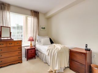 Photo 17: 416 119 W 22ND Street in North Vancouver: Central Lonsdale Condo for sale in "Anderson Walk" : MLS®# R2691145