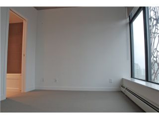Photo 8: 2110 128 W CORDOVA Street in Vancouver: Downtown VW Condo for sale (Vancouver West)  : MLS®# V924477
