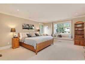 Photo 10: 309 E 26TH Street in North Vancouver: Upper Lonsdale House for sale : MLS®# R2013025