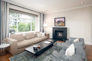 Photo 3: 241 W 22ND AVENUE in Vancouver: Cambie House for sale (Vancouver West)  : MLS®# R2387254