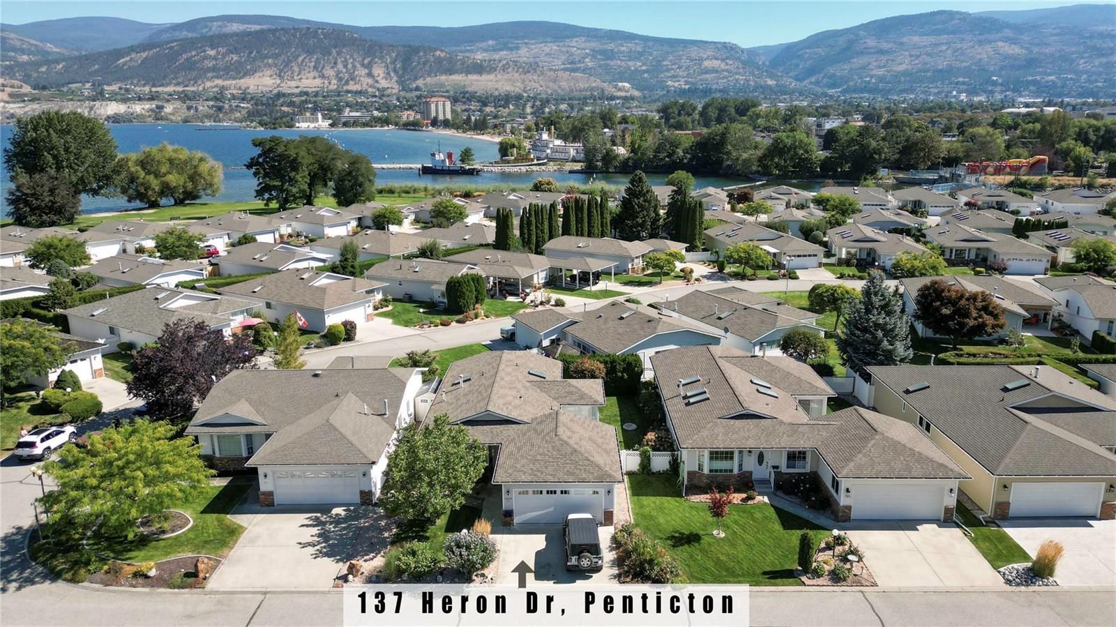 Main Photo: 137 Heron Drive, in Penticton: House for sale : MLS®# 10268366