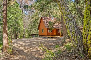 Main Photo: Property for sale: 14 Palomar Divide Truck in Palomar Mountain