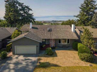 Photo 1: 5309 UPLAND Drive in Delta: Cliff Drive House for sale (Tsawwassen)  : MLS®# R2527108