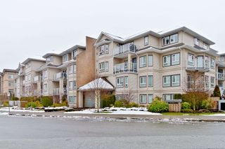 Photo 1: 311 8142 120A Street in Surrey: Queen Mary Park Surrey Condo for sale in "STERLING COURT" : MLS®# R2434284