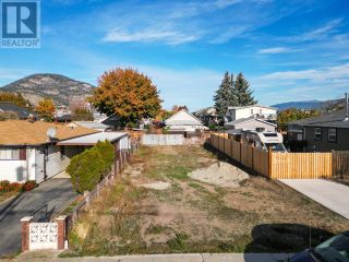 Main Photo: 515 HEALES Avenue in Penticton: Vacant Land for sale : MLS®# 10306464