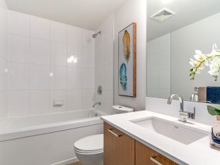 Photo 13: 308 2321 SCOTIA Street in Vancouver: Mount Pleasant VE Condo for sale in "THE SOCIAL" (Vancouver East)  : MLS®# R2237840