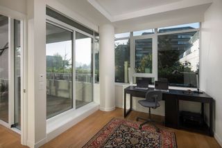Photo 16: 204 788 ARTHUR ERICKSON Place in West Vancouver: Park Royal Condo for sale in "Evelyn" : MLS®# R2825904