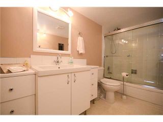 Photo 5: 310 6651 MINORU Boulevard in Richmond: Brighouse Condo for sale in "PARK TOWERS" : MLS®# V1137244