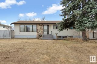 Photo 2: 7507 ROWLAND Road in Edmonton: Zone 19 House for sale : MLS®# E4382129