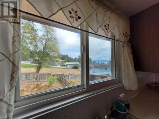 Photo 2: 3284 CARIBOO AVE in Powell River: House for sale : MLS®# 16910