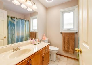 Photo 19: 31 Riverside Close SE in Calgary: Riverbend Detached for sale : MLS®# A1250578