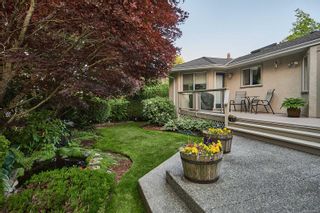 Photo 20: 2458 Twin View Dr in Central Saanich: CS Tanner House for sale : MLS®# 933865