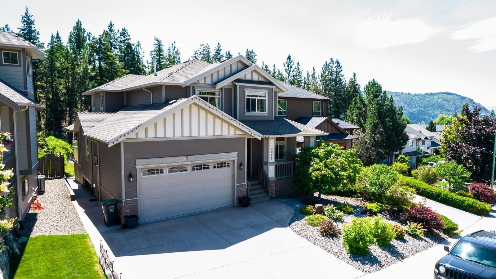 Main Photo: 2073 Sunview Drive, in West Kelowna: House for sale : MLS®# 10268059