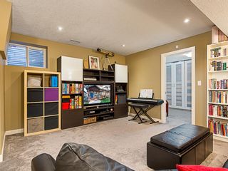Photo 35: 1526 19 Avenue NW in Calgary: Capitol Hill Detached for sale : MLS®# A1031732