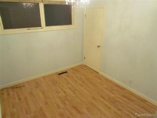 Photo 19: 137 RIDDELL Crescent in Regina: Whitmore Park Single Family Dwelling for sale (Regina Area 05)  : MLS®# 500590
