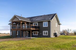Photo 4: 32 East Gate Drive in Steinbach: R16 Residential for sale : MLS®# 202125507