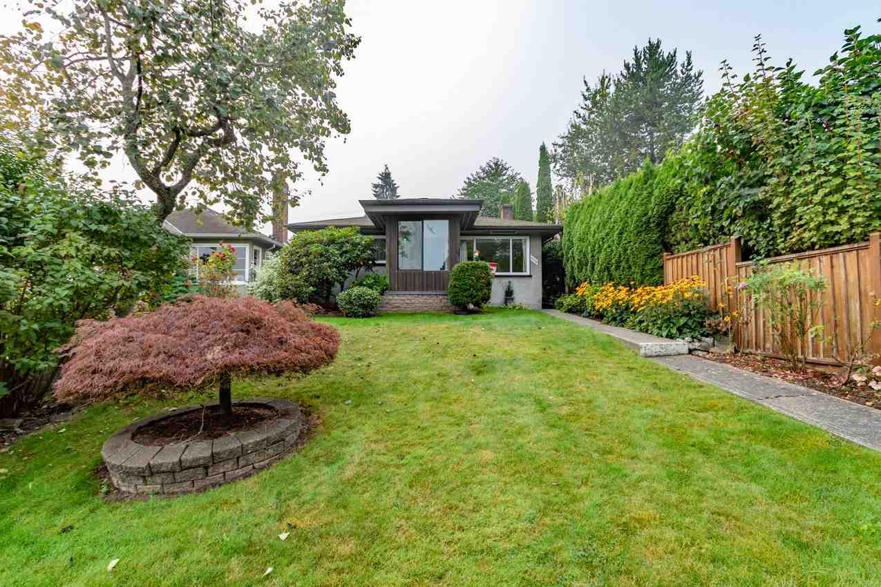 Main Photo: 4224 MCGILL Street in Burnaby: Vancouver Heights House for sale (Burnaby North)  : MLS®# R2501162