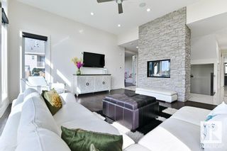Photo 7: 9039 20 Avenue in Edmonton: Zone 53 House for sale : MLS®# E4312571