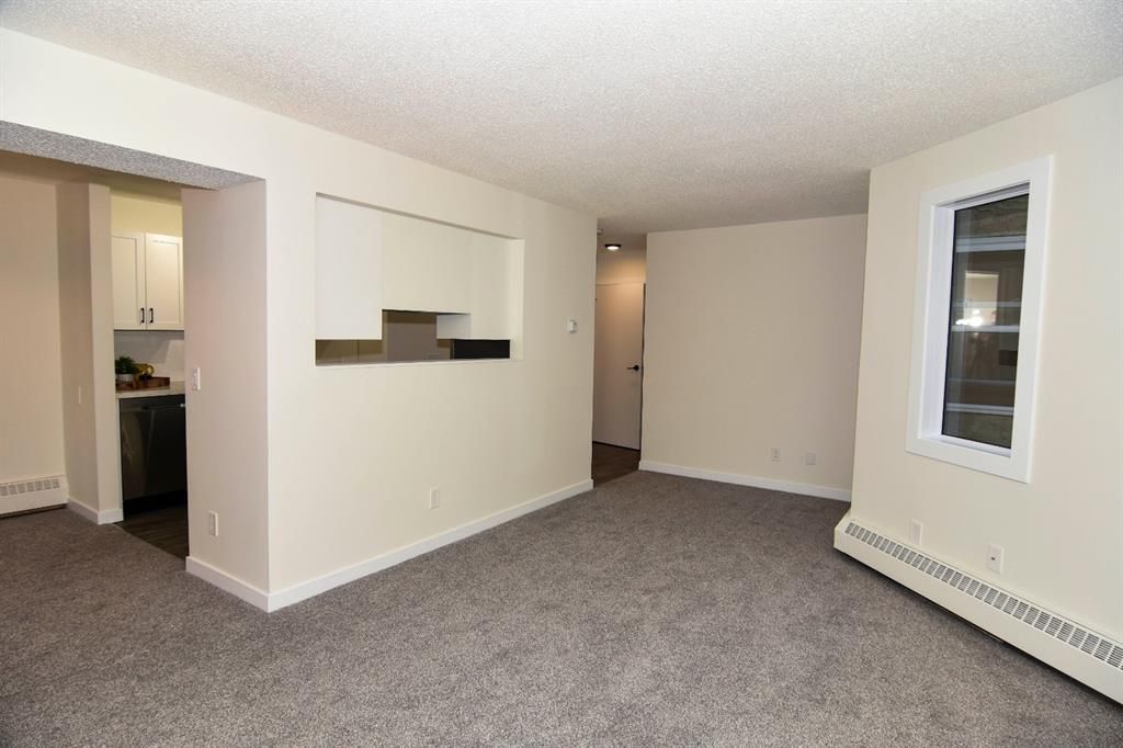 Photo 15: Photos: 213 2204 1 Street SW in Calgary: Mission Apartment for sale : MLS®# A1032440