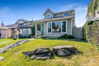 Photo 2: 24 Strandell Crescent SW in Calgary: Strathcona Park Detached for sale : MLS®# A1243922