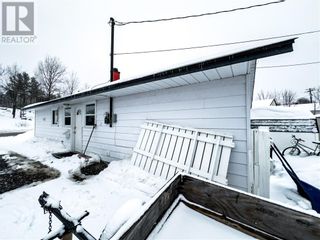 Photo 4: 286 Mississauga Avenue in Elliot Lake: House for sale : MLS®# 2114984