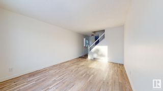 Photo 2: 5514 38B Avenue in Edmonton: Zone 29 House Half Duplex for sale : MLS®# E4322816