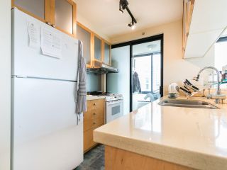 Photo 10: 1004 1003 BURNABY Street in Vancouver: West End VW Condo for sale in "The Milano" (Vancouver West)  : MLS®# R2252657