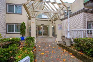 Photo 3: 504 1310 CARIBOO Street in New Westminster: Uptown NW Condo for sale : MLS®# R2221798
