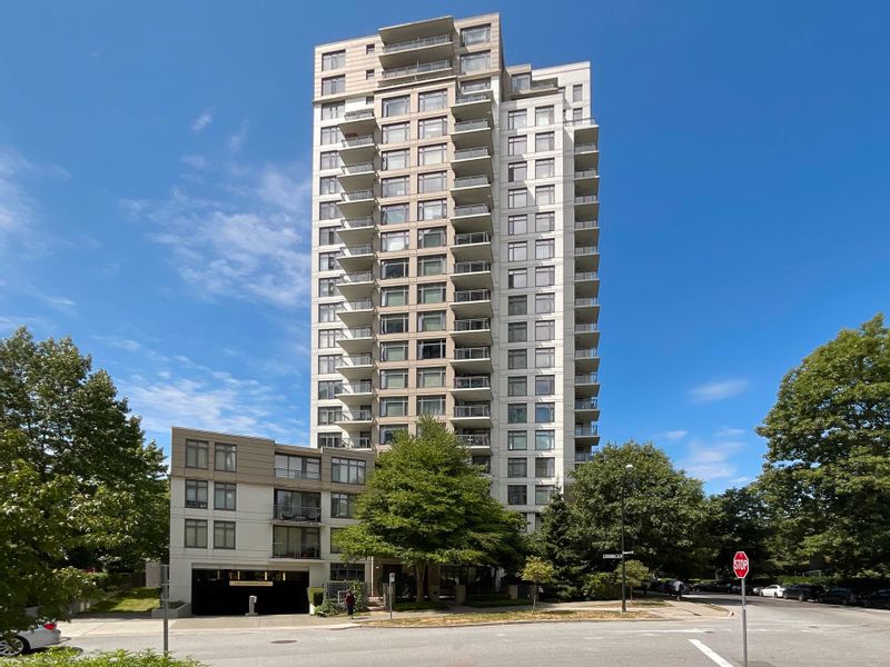 FEATURED LISTING: 1701 - 3660 VANNESS Avenue Vancouver