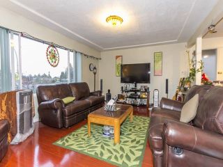 Photo 5: 7475 2ND STREET in Burnaby: East Burnaby House for sale (Burnaby East)  : MLS®# R2016153