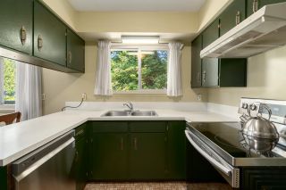 Photo 15: 2556 THE BOULEVARD in Squamish: Garibaldi Highlands House for sale in "Garibaldi Highlands" : MLS®# R2487286
