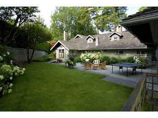 Photo 1: 2641 CRESCENT DR in Surrey: Crescent Bch Ocean Pk. House for sale (South Surrey White Rock)  : MLS®# F1408380