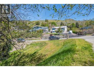 Photo 3: 7329 Ogata Way Bella Vista: Okanagan Shuswap Real Estate Listing: MLS®# 10306744