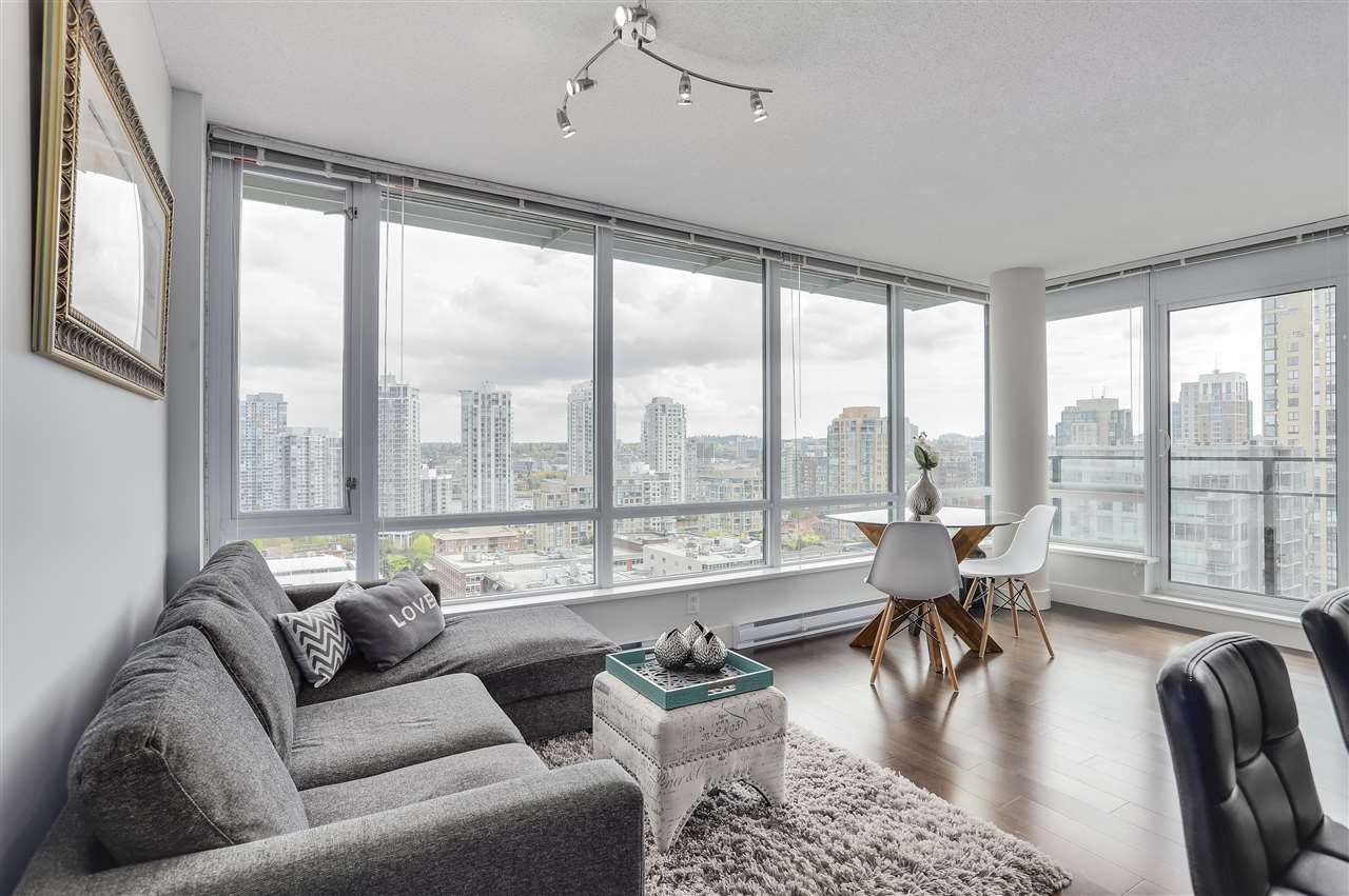 Main Photo: 1701 1088 Richards Street in Vancouver: Yaletown Condo for sale (Vancouver West) 