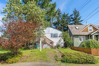 Main Photo: 629 First St in Nanaimo: Na University District House for sale : MLS®# 931794