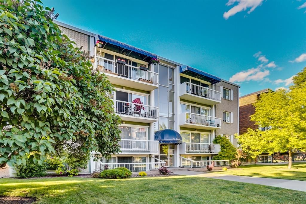 Main Photo: 201 126 24 Avenue SW in Calgary: Mission Apartment for sale : MLS®# A1081179