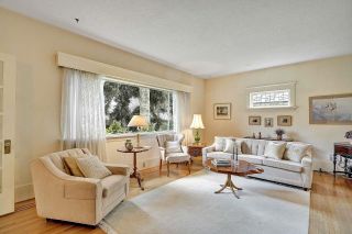 Photo 3: 2175 W 49TH Avenue in Vancouver: Kerrisdale House for sale (Vancouver West)  : MLS®# R2767265
